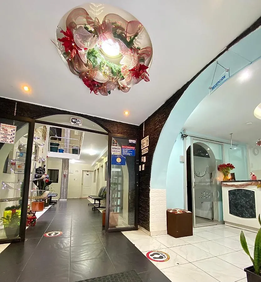 Hostal Brilliant Quito 3*,