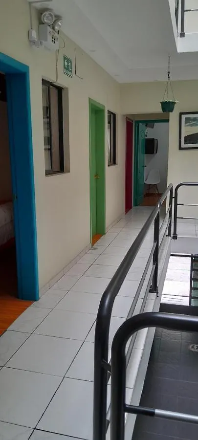 Hostal Brilliant Quito 3*,