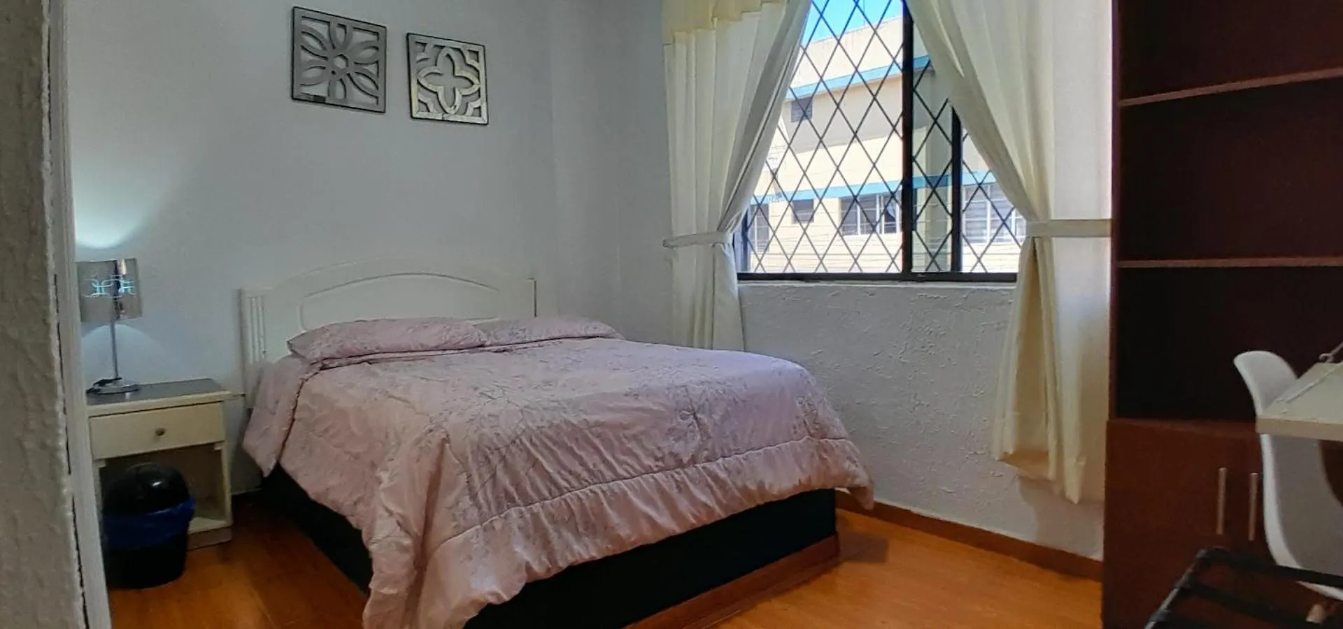 Pensión Hostal Brilliant Quito